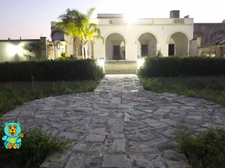 Immagine 31 di Villa in vendita  in strada comunale raho a Novoli