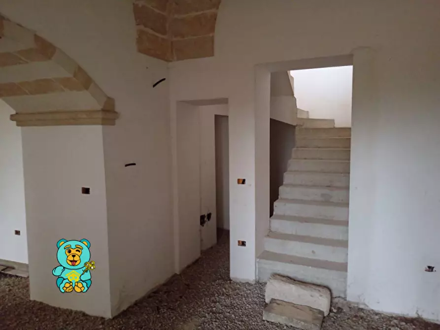 Immagine 43 di Villa in vendita  in strada comunale raho a Novoli