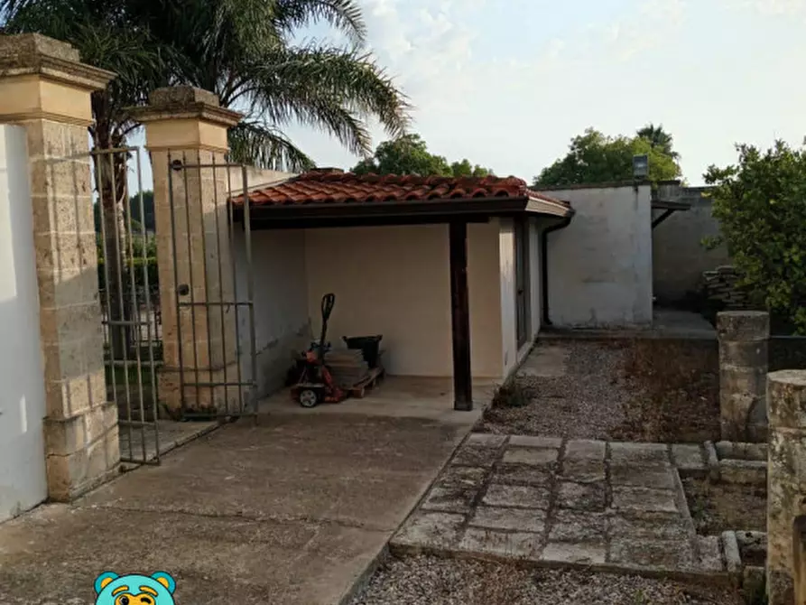 Immagine 52 di Villa in vendita  in strada comunale raho a Novoli