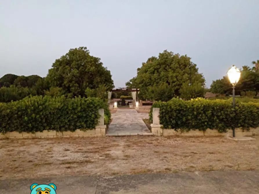 Immagine 69 di Villa in vendita  in strada comunale raho a Novoli