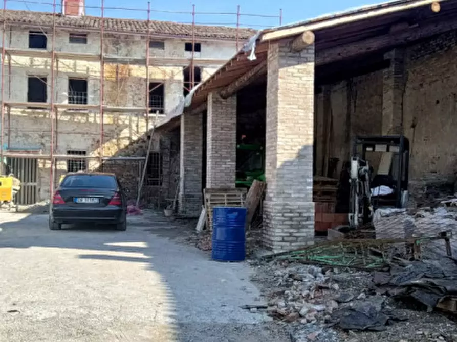 Immagine 1 di Rustico / casale in vendita  in Str. Rossa Baselle a Castel Goffredo