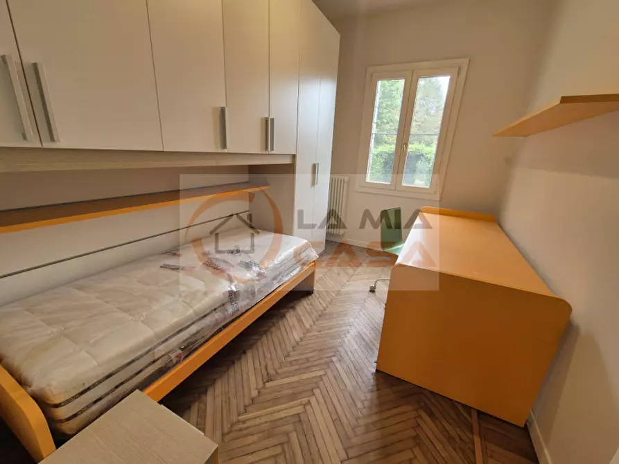 Immagine 3 di Camera in affitto  in Via Romea, n. 65/i Legnaro a Legnaro