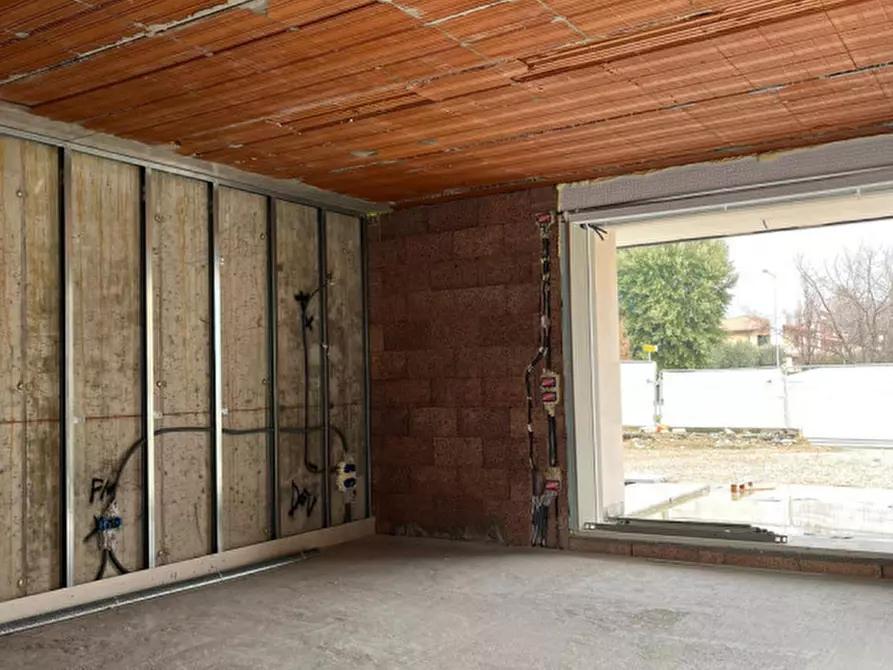 Immagine 5 di Appartamento in vendita  a Romano D'ezzelino