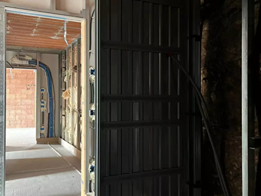 Immagine 19 di Appartamento in vendita  a Romano D'ezzelino