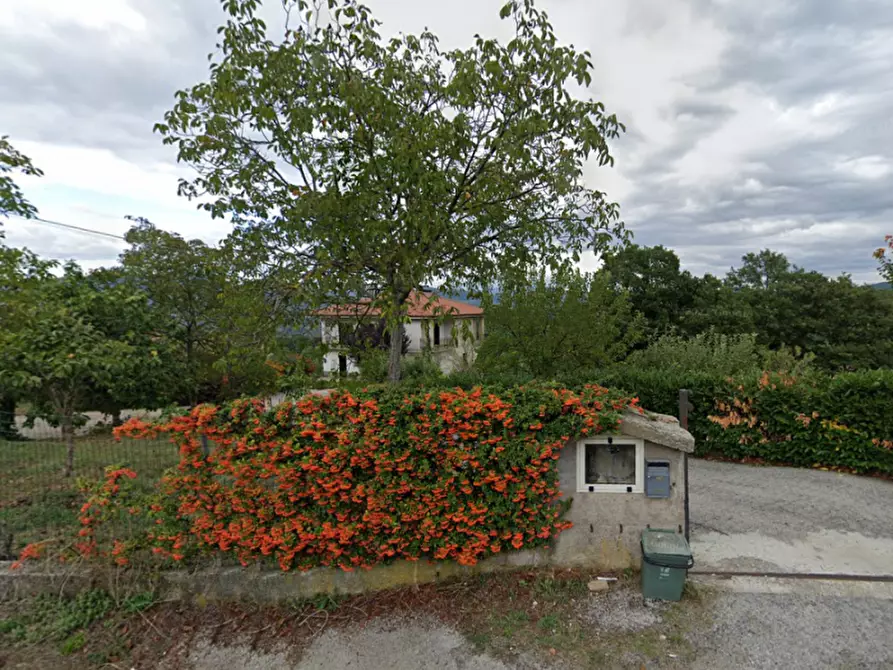 Immagine 3 di Appartamento in vendita  in Loc. Monte - Murgialunga a Brienza