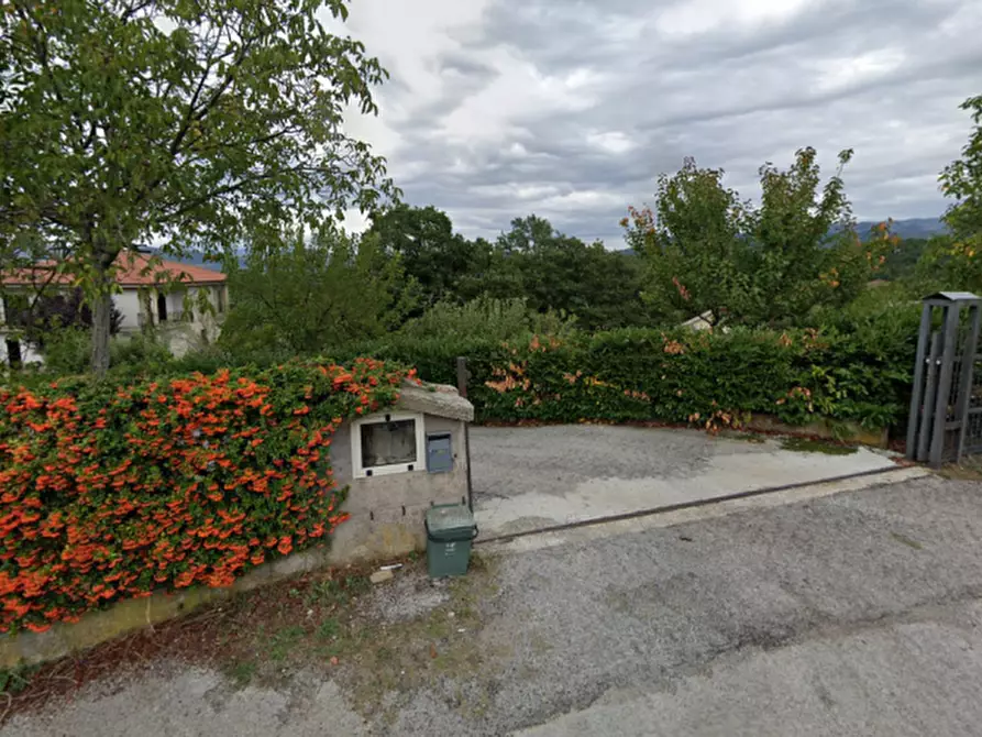 Immagine 4 di Appartamento in vendita  in Loc. Monte - Murgialunga a Brienza