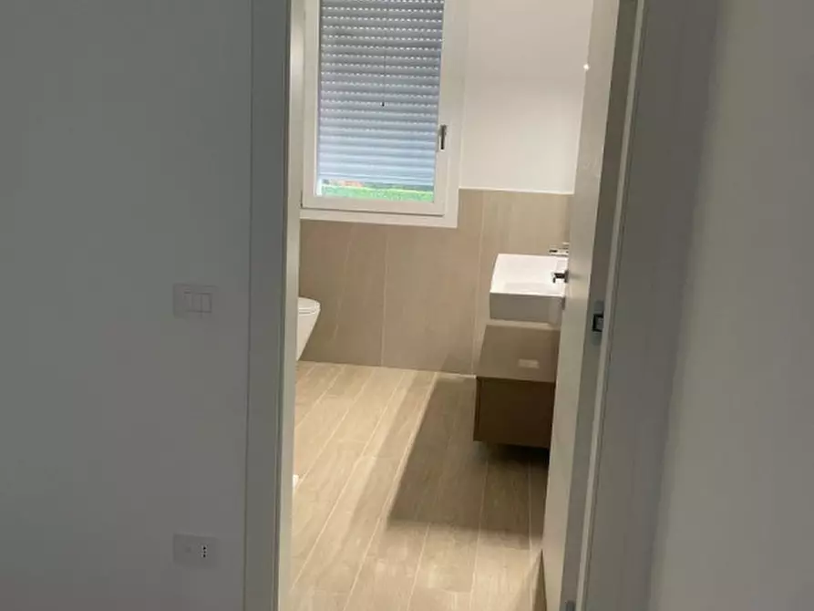 Immagine 10 di Casa bifamiliare in vendita  a Montegrotto Terme