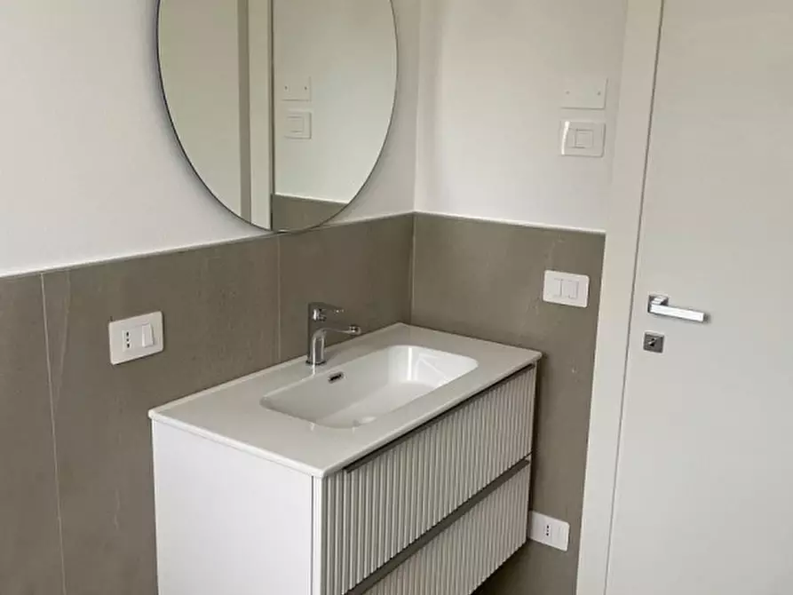 Immagine 14 di Casa bifamiliare in vendita  a Montegrotto Terme