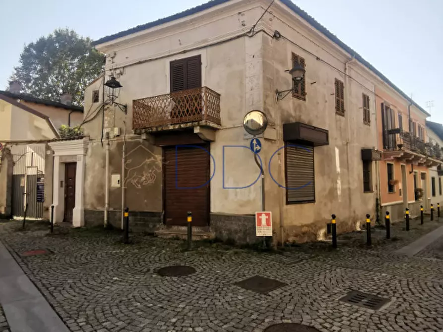 Immagine 1 di Casa indipendente in vendita  in Piazza Martiri della Libertà 3 a Collegno