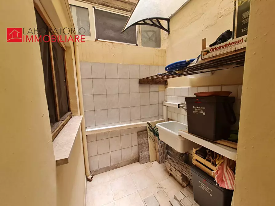 Immagine 27 di Appartamento in vendita  in via di Vereto a Lecce