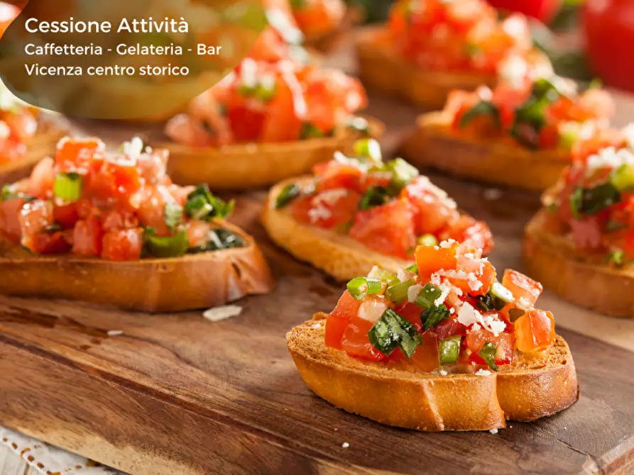 Immagine 14 di Attività commerciale in vendita  in corso palladio a Vicenza