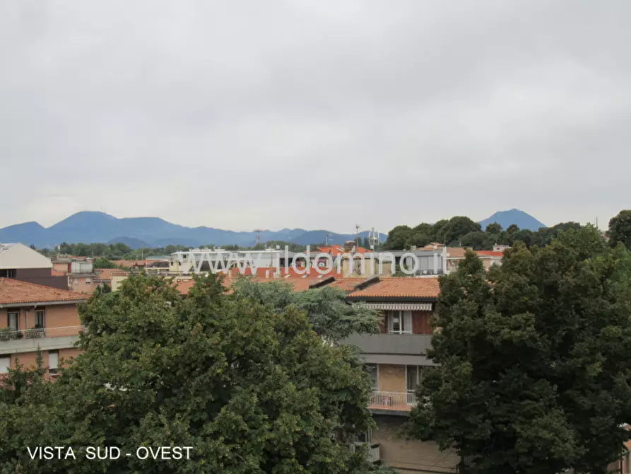 Immagine 3 di Appartamento in vendita  in Via Tirana a Padova