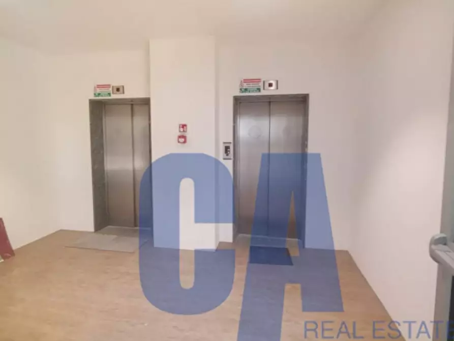 Immagine 23 di Ufficio in affitto  in VIA CANTU' CESARE a Cinisello Balsamo