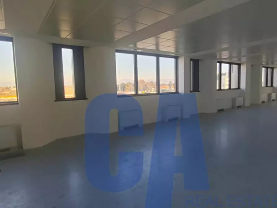 Immagine 18 di Ufficio in affitto  in VIA CANTU' CESARE a Cinisello Balsamo