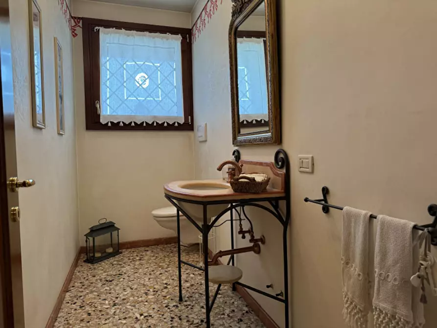 Immagine 22 di Casa indipendente in vendita  in Riviera san vito a Bassano Del Grappa