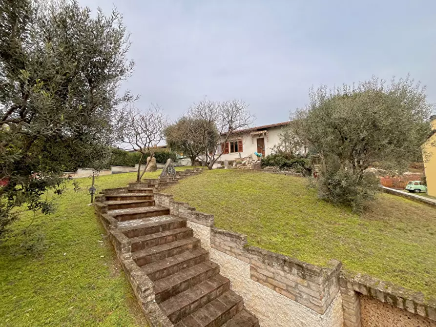Immagine 4 di Villa in vendita  in via XX settembre a Carpenedolo