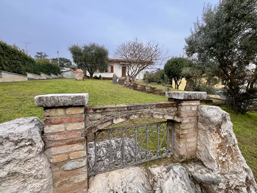 Immagine 5 di Villa in vendita  in via XX settembre a Carpenedolo