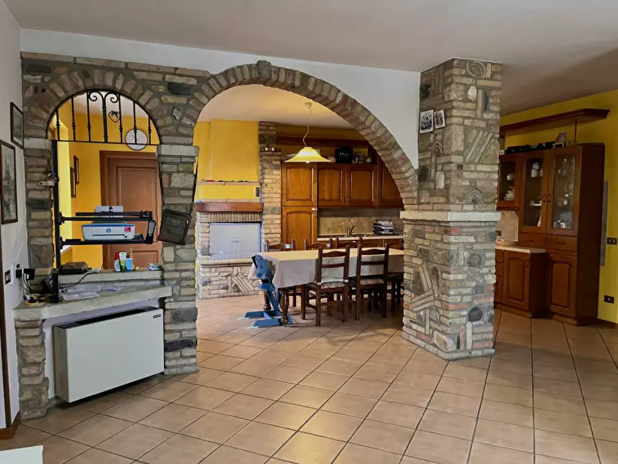 Immagine 9 di Villa in vendita  in via XX settembre a Carpenedolo