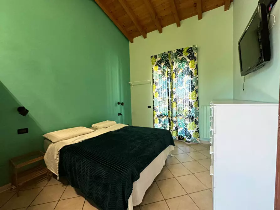 Immagine 5 di Villa in vendita  a Calvisano