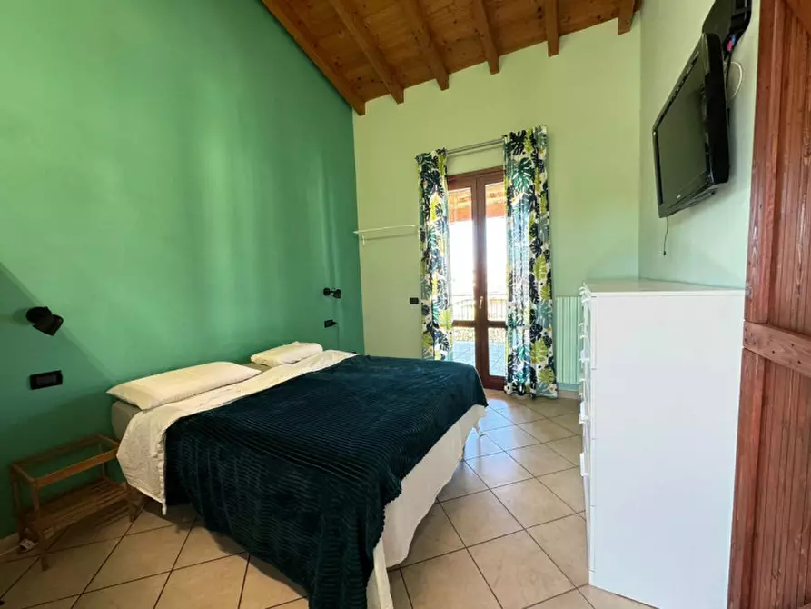 Immagine 6 di Villa in vendita  a Calvisano