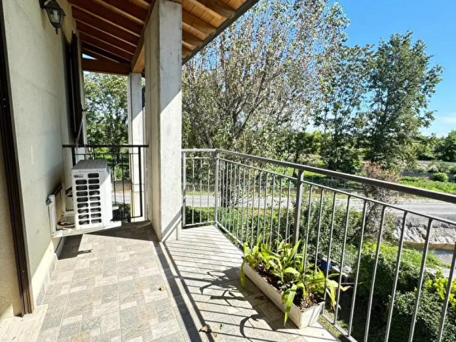 Immagine 15 di Villa in vendita  a Calvisano