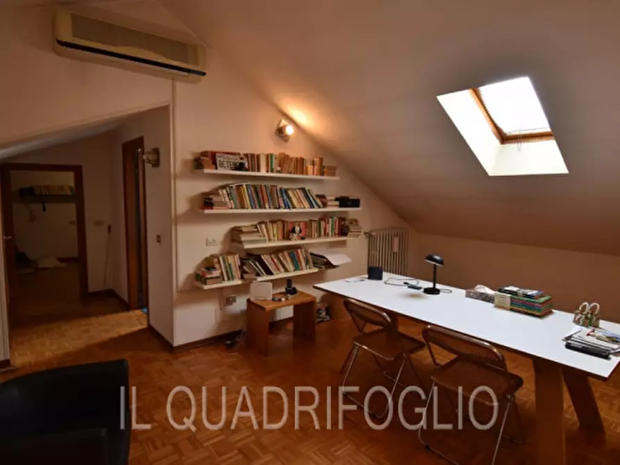 Immagine 13 di Appartamento in vendita  a Cesena