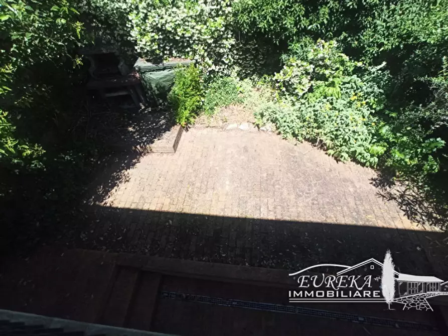 Immagine 39 di Villetta a schiera in vendita  in GIOIELLA a Castiglione Del Lago