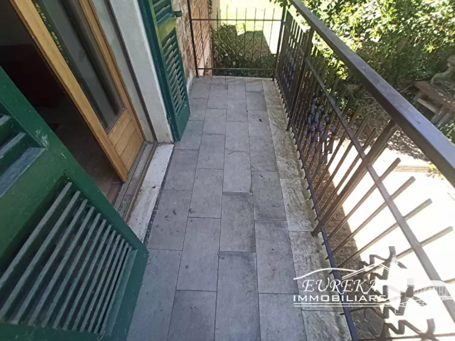 Immagine 42 di Villetta a schiera in vendita  in GIOIELLA a Castiglione Del Lago