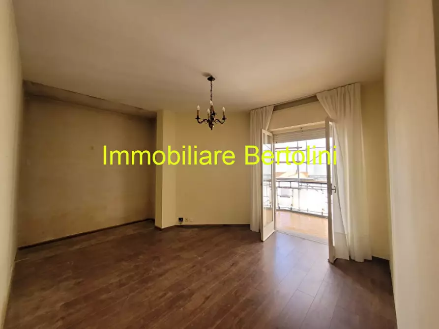 Immagine 9 di Appartamento in vendita  in Via Regina Margherita a Bordighera