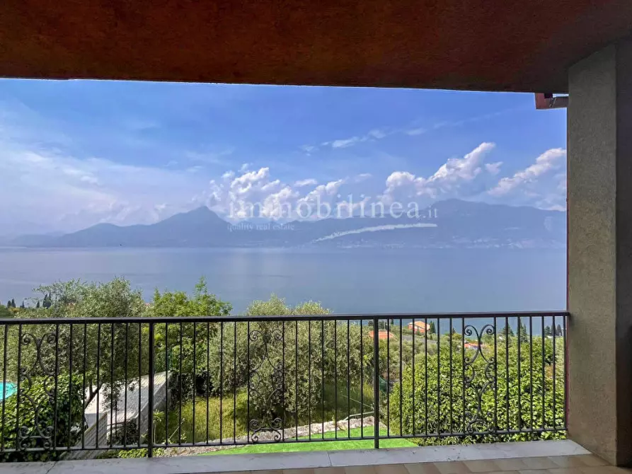 Immagine 5 di Casa bifamiliare in vendita  in villaggio erika a Torri Del Benaco