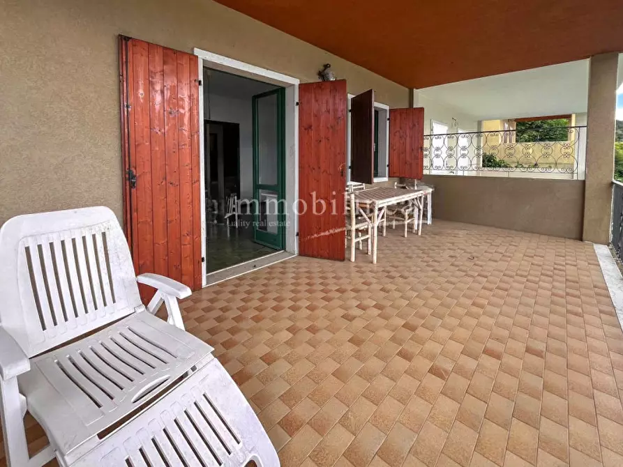 Immagine 6 di Casa bifamiliare in vendita  in villaggio erika a Torri Del Benaco