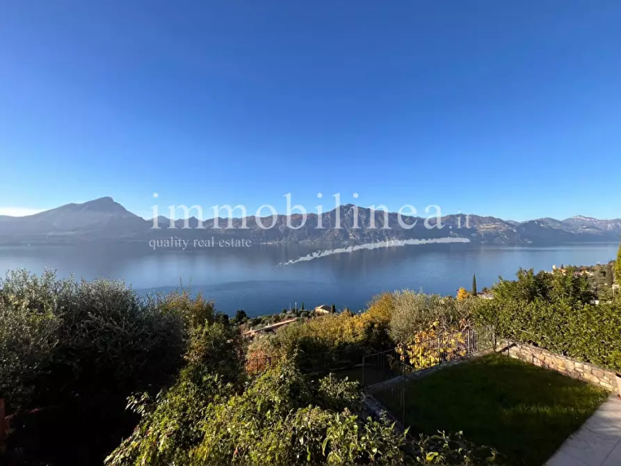 Immagine 11 di Casa bifamiliare in vendita  in villaggio erika a Torri Del Benaco