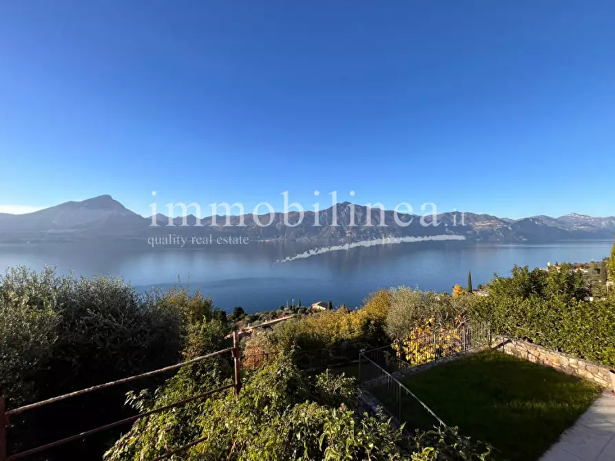 Immagine 11 di Casa bifamiliare in vendita  in villaggio erika a Torri Del Benaco