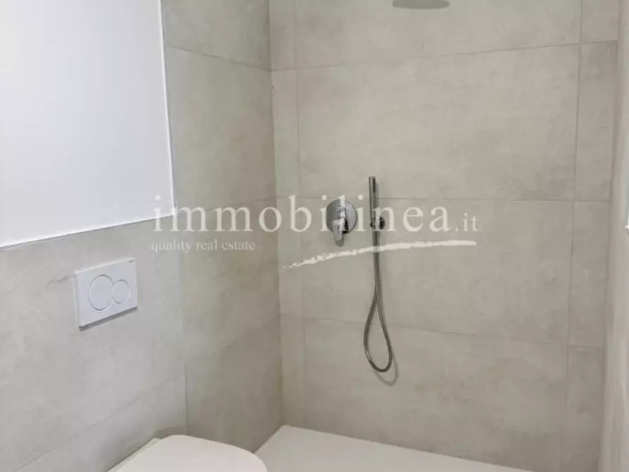 Immagine 17 di Casa bifamiliare in vendita  in villaggio erika a Torri Del Benaco