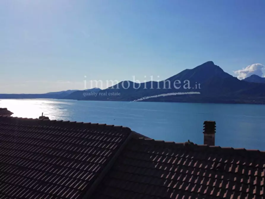 Immagine 19 di Casa bifamiliare in vendita  in villaggio erika a Torri Del Benaco