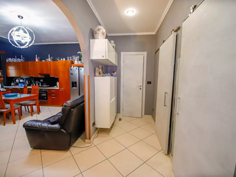 Immagine 4 di Appartamento in vendita  in Via Lemie 32 a Torino