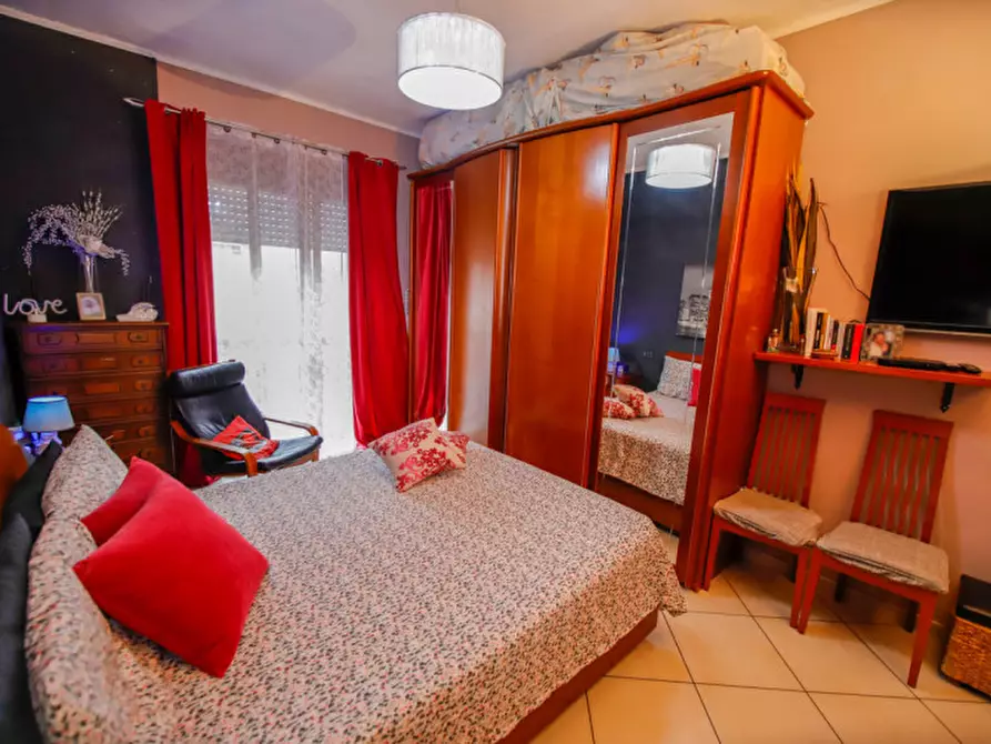 Immagine 11 di Appartamento in vendita  in Via Lemie 32 a Torino