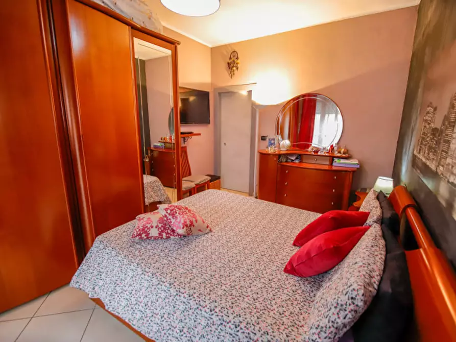 Immagine 12 di Appartamento in vendita  in Via Lemie 32 a Torino