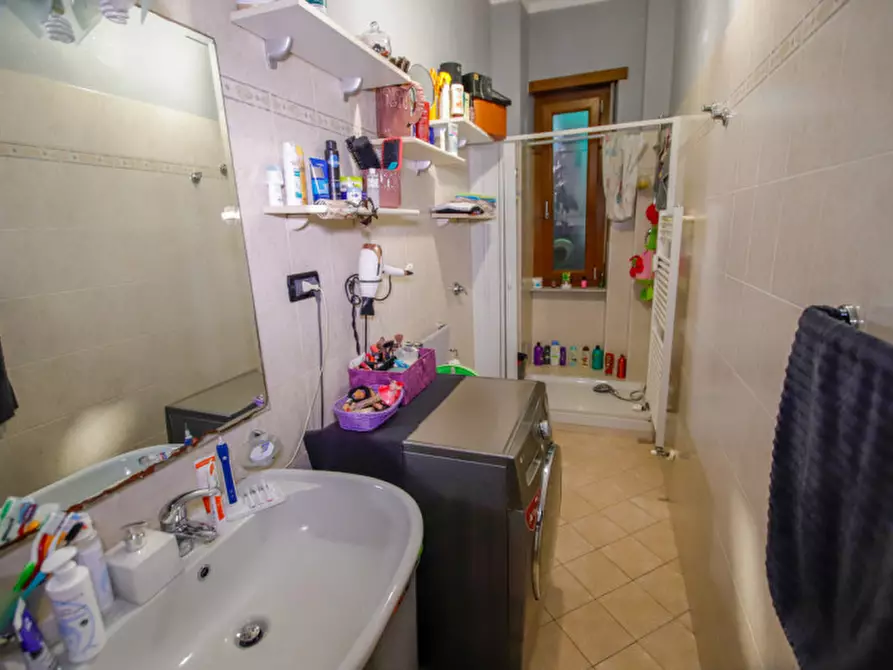 Immagine 20 di Appartamento in vendita  in Via Lemie 32 a Torino