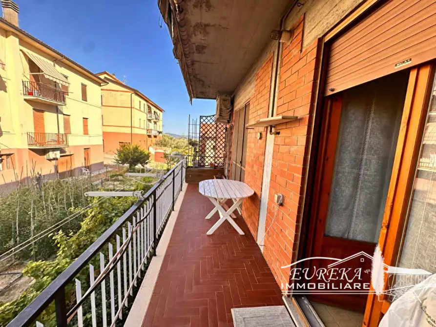 Immagine 12 di Appartamento in vendita  in VIA ROMA a Castiglione Del Lago