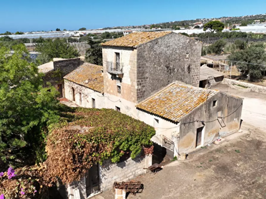 Immagine 1 di Casa indipendente in vendita  in Contrada Eredità a Ragusa