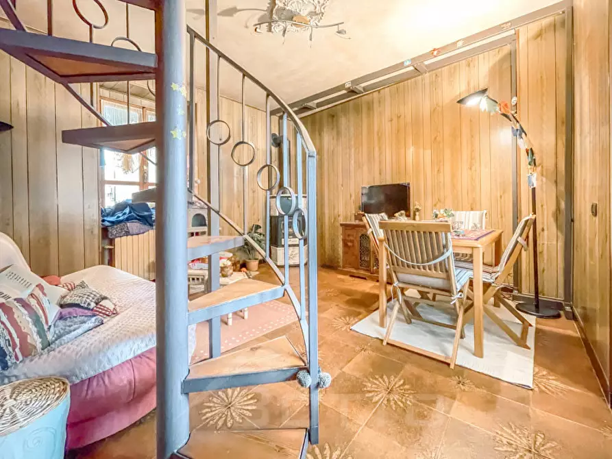 Immagine 8 di Villetta a schiera in vendita  in Via Monsignor Garga 2 a Cesara