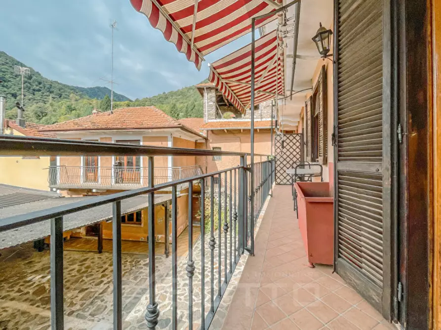 Immagine 15 di Villetta a schiera in vendita  in Via Monsignor Garga 2 a Cesara