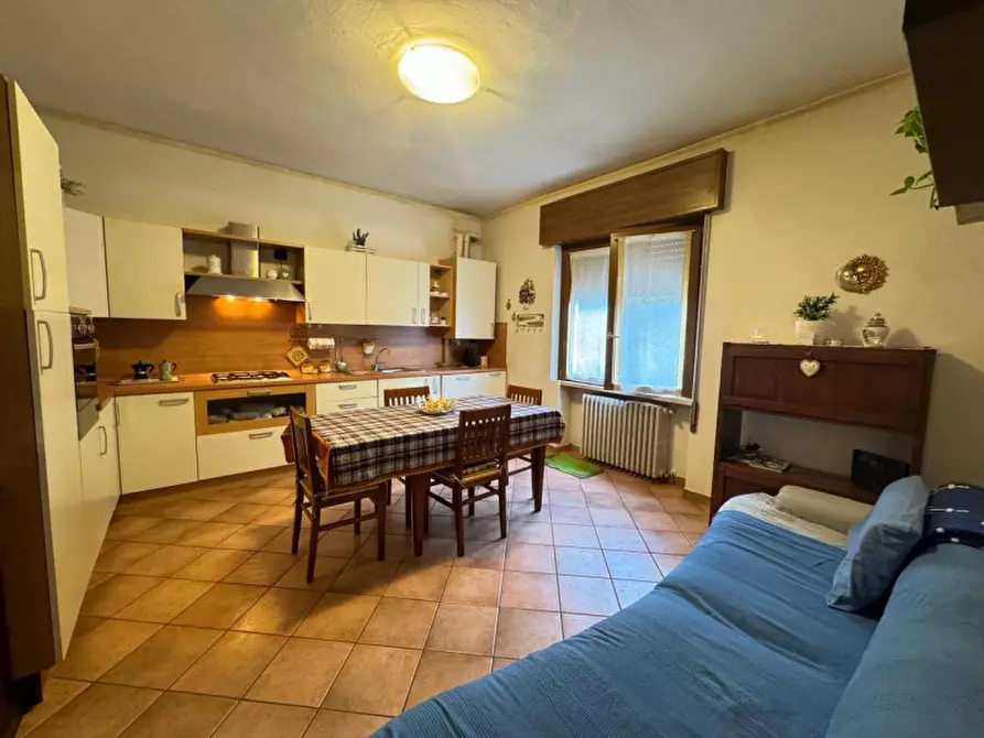 Immagine 3 di Appartamento in vendita  a Ghedi