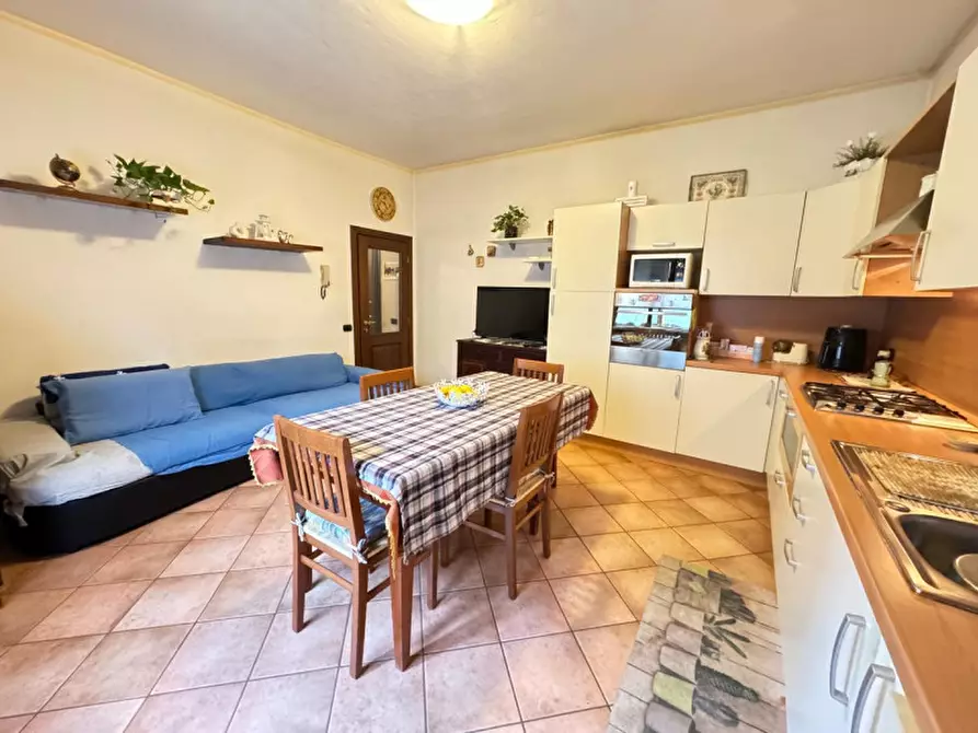 Immagine 5 di Appartamento in vendita  a Ghedi