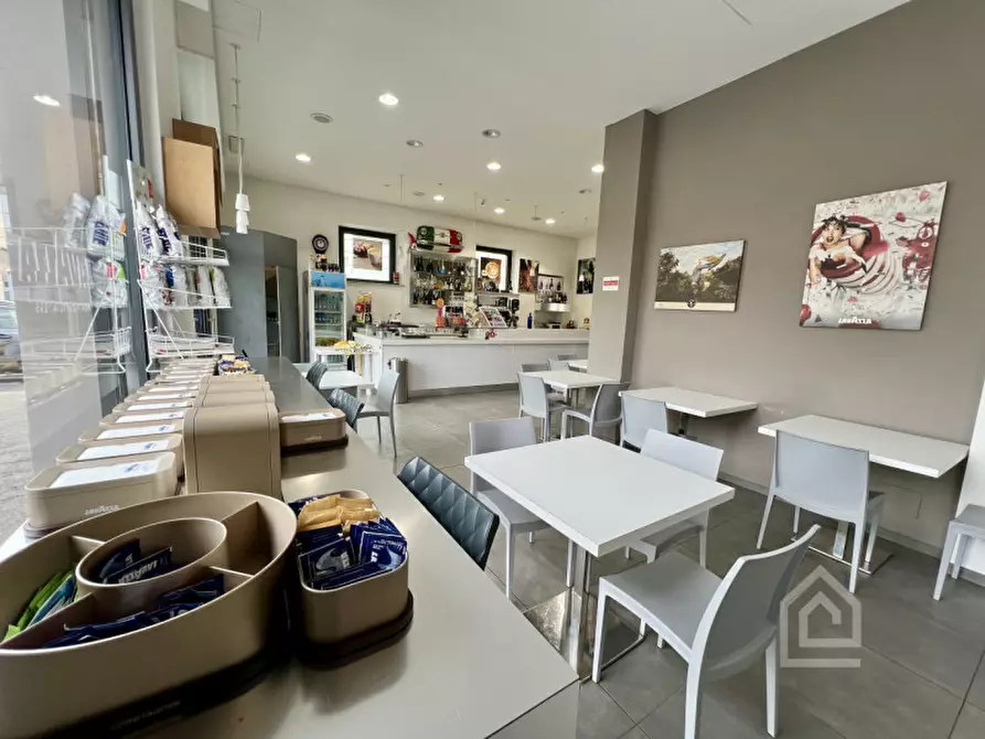 Immagine 9 di Attività commerciale in vendita  in Strada San Mauro 14 a Torino