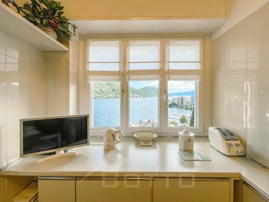 Immagine 2 di Appartamento in vendita  in Via Comoli, 88 a Omegna