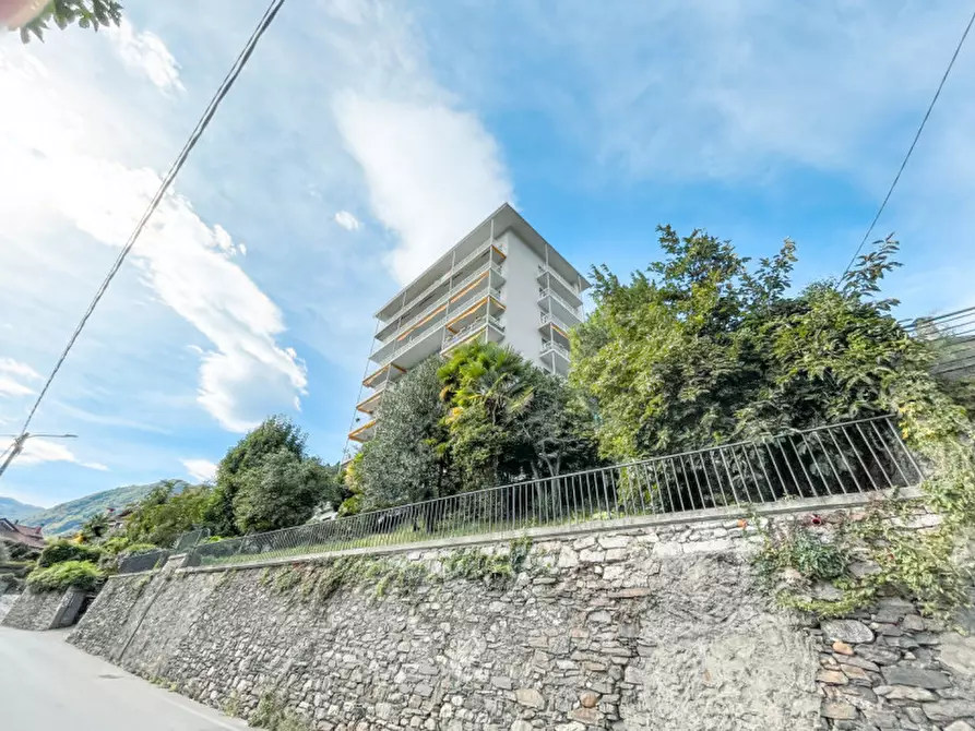 Immagine 29 di Appartamento in vendita  in Via Comoli, 88 a Omegna