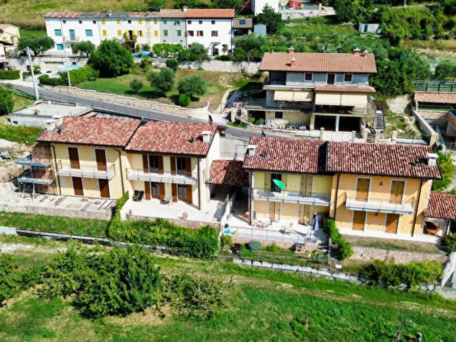 Immagine 1 di Villetta a schiera in vendita  in Località Brentani a Sant'ambrogio Di Valpolicella