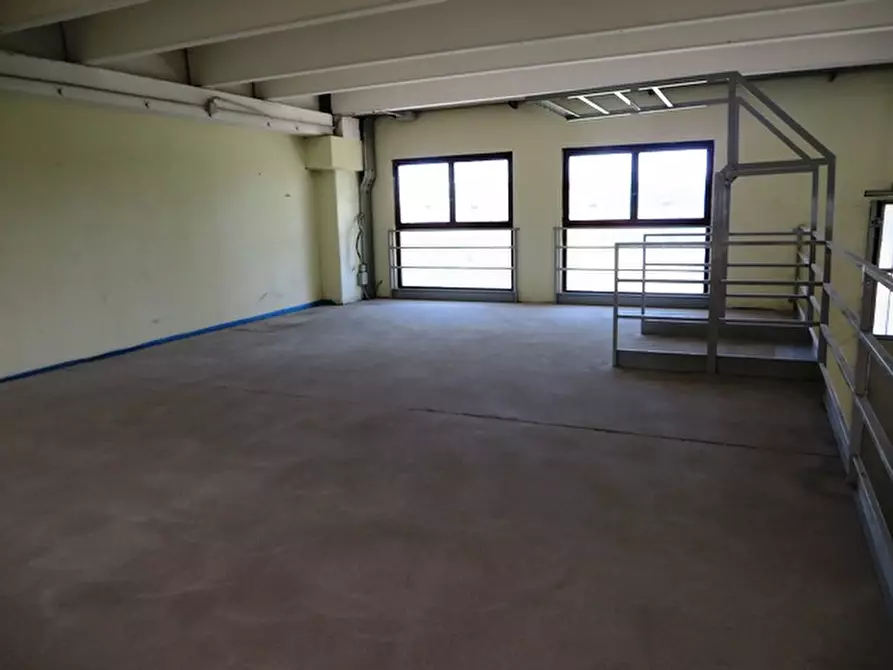 Immagine 16 di Capannone industriale in vendita  in VIA CALCINARO 2089/2095 a Cesena